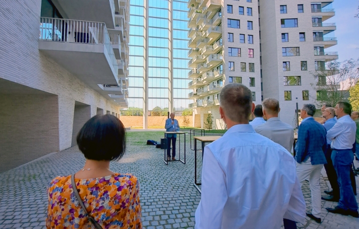 INAUGURATION OF LOUISE MARIE - Cores Development